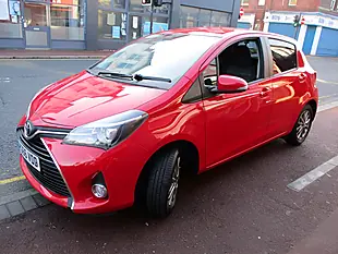 Used 2006 Toyota Yaris Icon Red - Interior and Exterior details 3