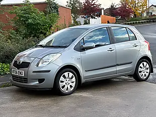 Used 2006 Toyota Yaris T3 Multimode Silver - Interior and Exterior details 7