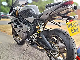 Used 2006 Triumph Daytona Standard Grey - Interior and Exterior details 12