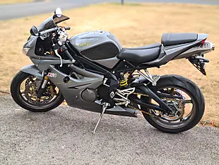 Used 2006 Triumph Daytona Standard Grey - Interior and Exterior details 8