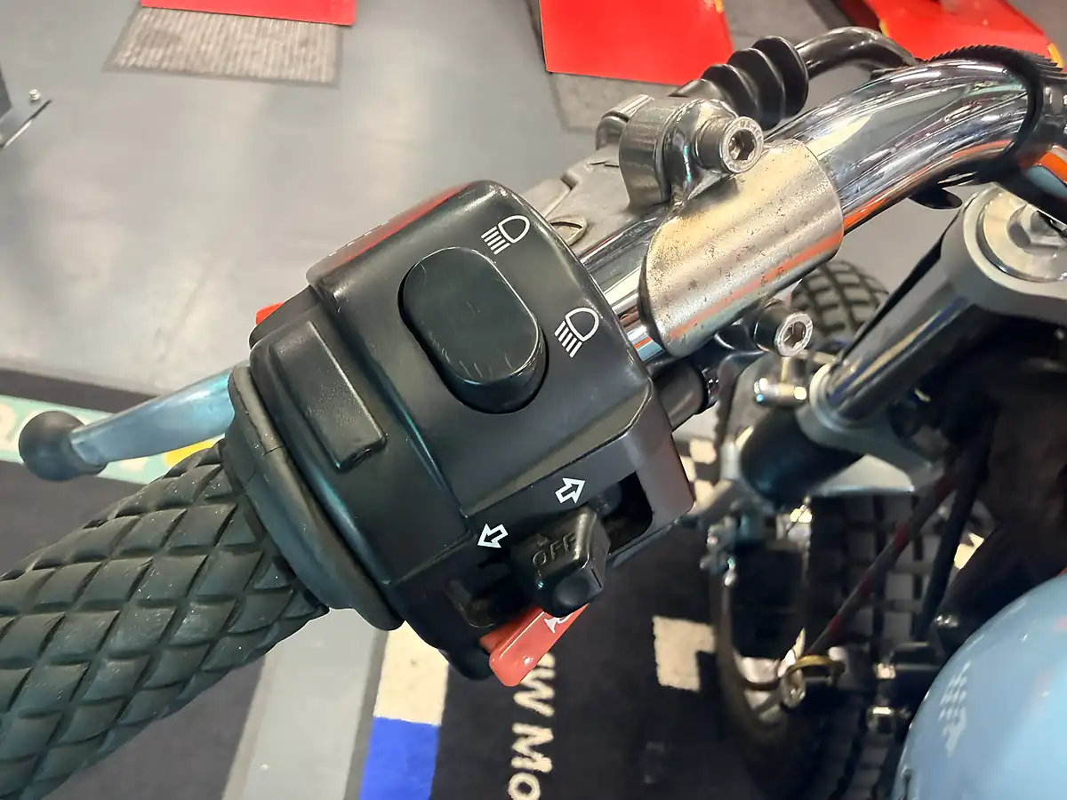 Used 2006 Triumph Thruxton 900 Desert Sled Gulf-Inspired - Interior and Exterior details 13