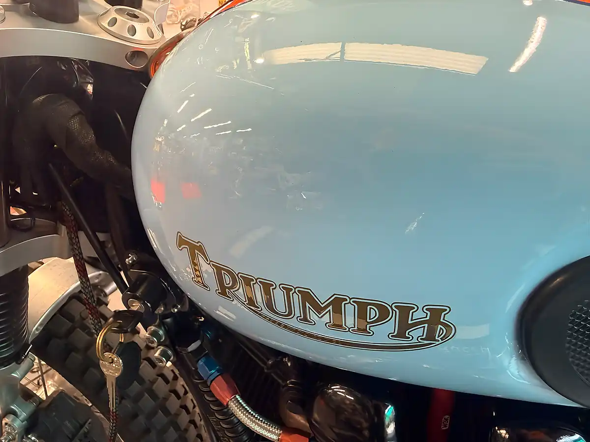 Used 2006 Triumph Thruxton 900 Desert Sled Gulf-Inspired - Interior and Exterior details 19