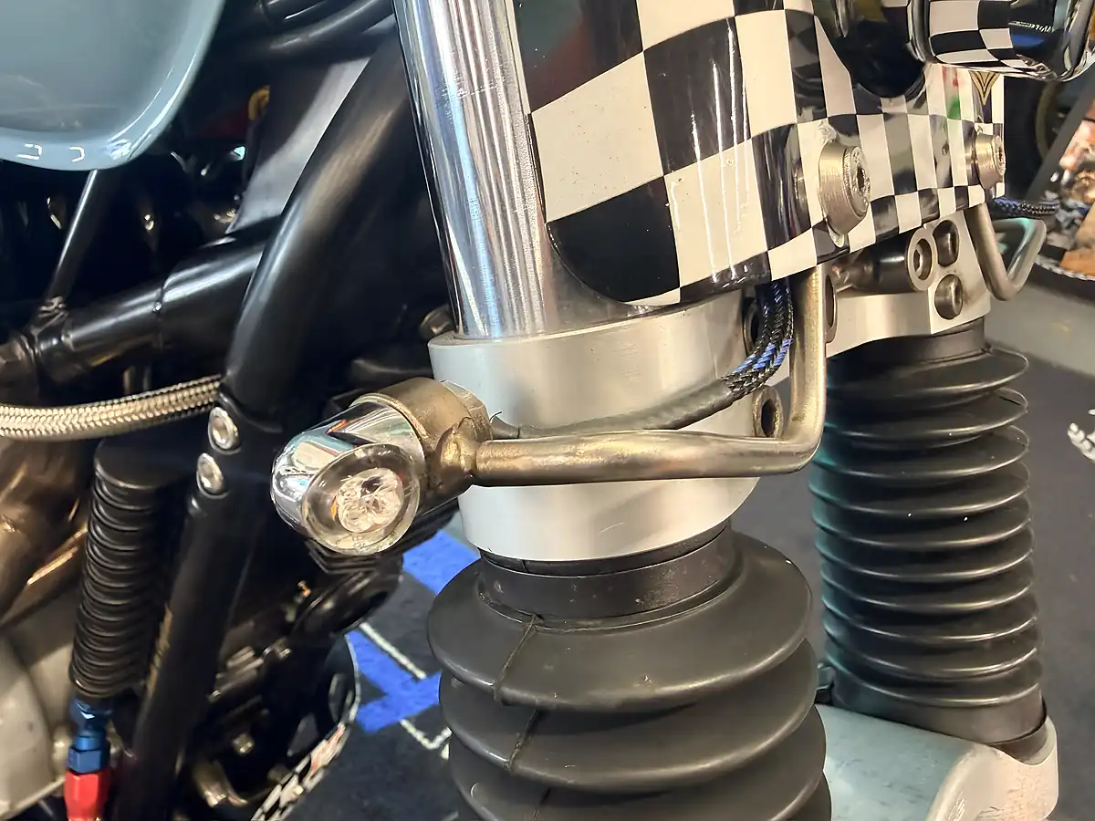 Used 2006 Triumph Thruxton 900 Desert Sled Gulf-Inspired - Interior and Exterior details 8