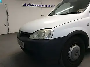 Used 2006 Vauxhall Combo Panel Van White - Interior and Exterior details 10