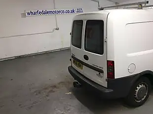 Used 2006 Vauxhall Combo Panel Van White - Interior and Exterior details 8