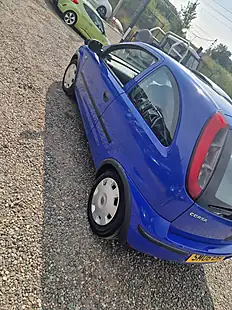 Used 2006 Vauxhall Corsa Life Blue - Interior and Exterior details 11