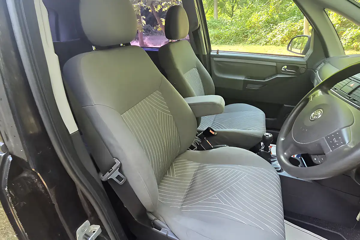 Used 2006 Vauxhall Meriva Club Black - Interior and Exterior details 11