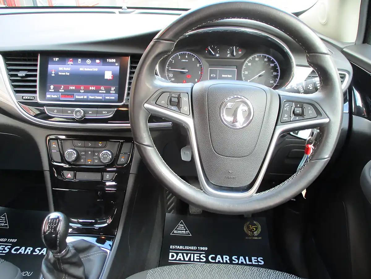 Used 2006 Vauxhall Mokka X Design Nav S/S White - Interior and Exterior details 5