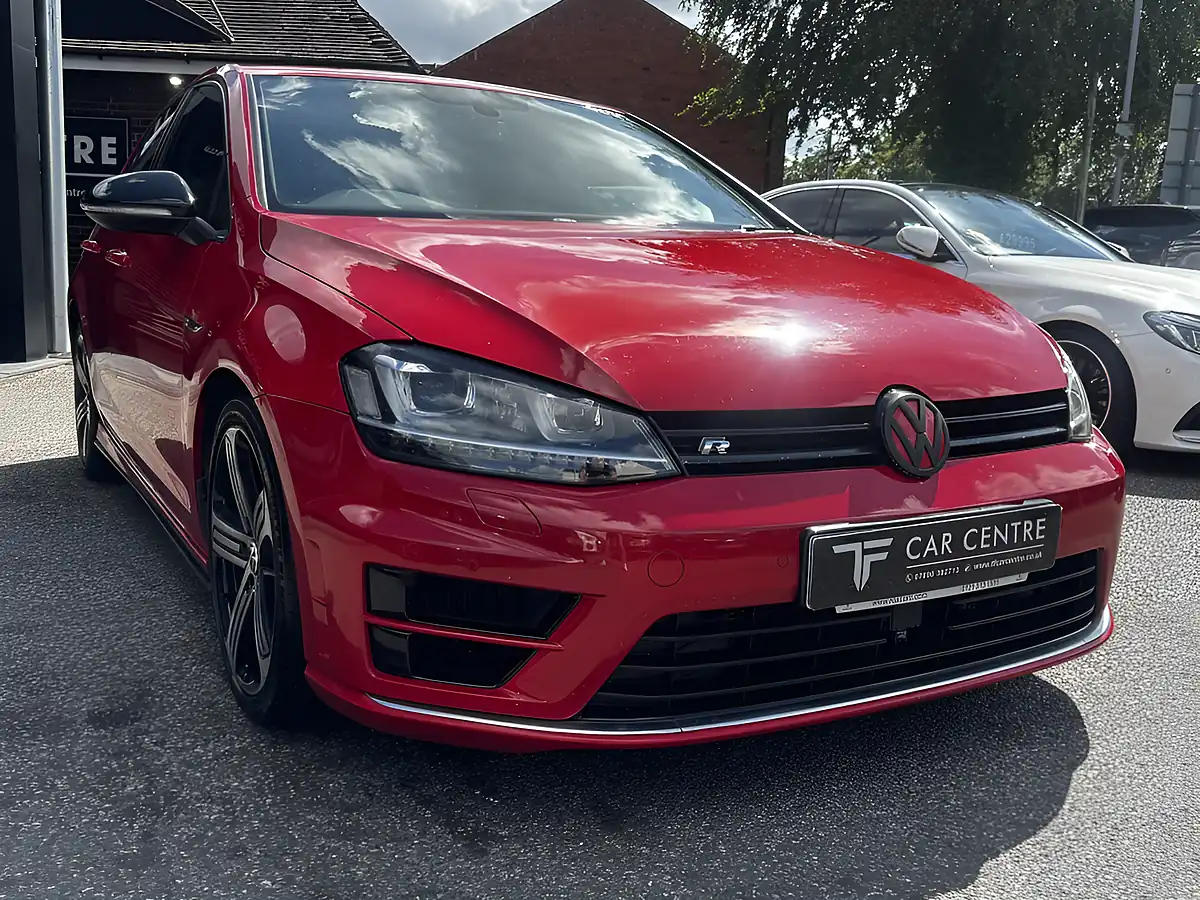 Used 2006 Volkswagen Golf R Red - Interior and Exterior details 10