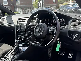 Used 2006 Volkswagen Golf R Red - Interior and Exterior details 14