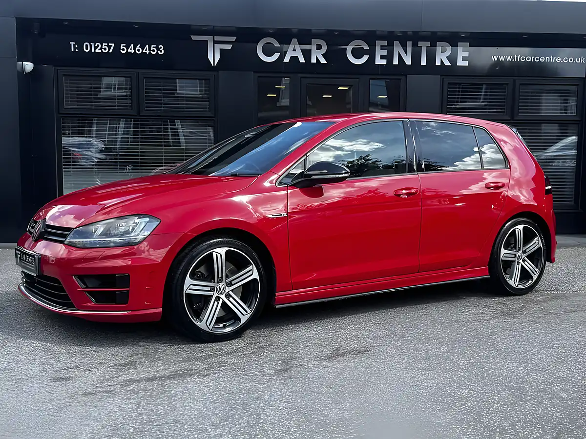 Used 2006 Volkswagen Golf R Red - Interior and Exterior details 2