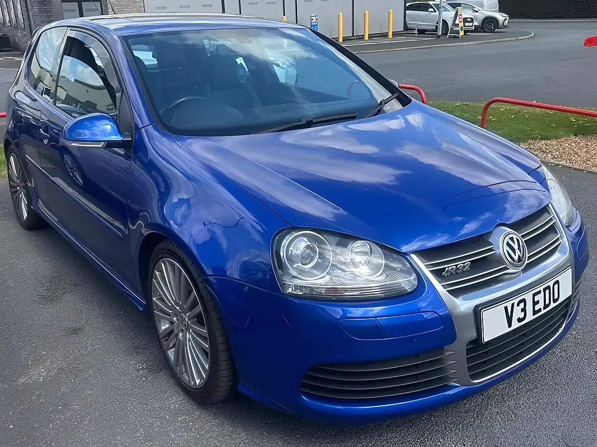 Used 2006 Volkswagen Golf R32 4Motion Blue - Interior and Exterior details 2