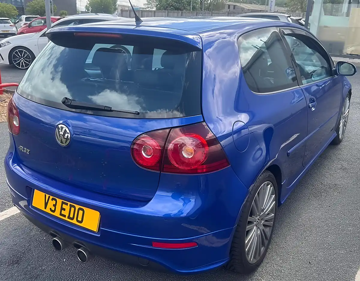 Used 2006 Volkswagen Golf R32 4Motion Blue - Interior and Exterior details 5