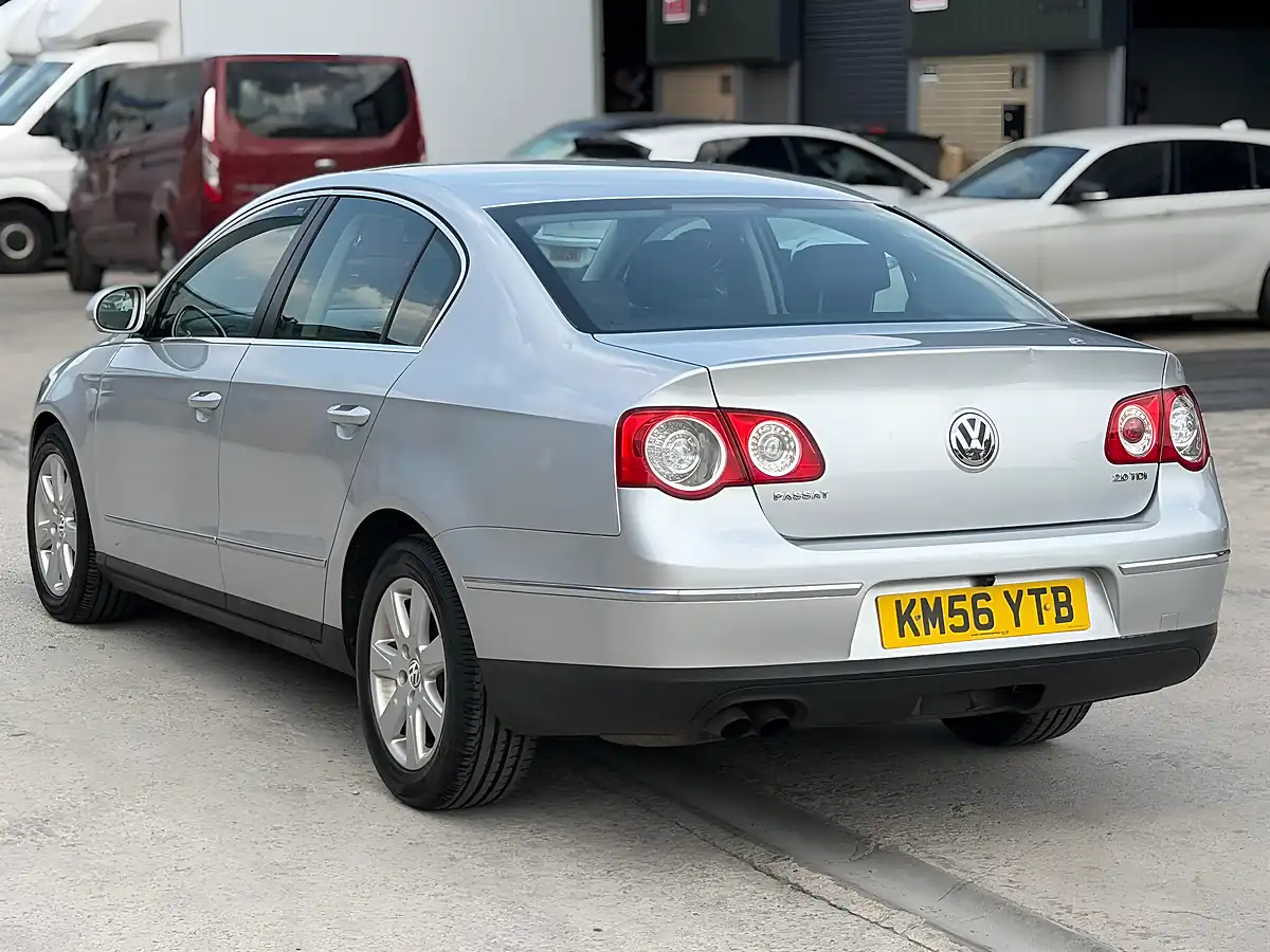 Used 2006 Volkswagen Passat Se Silver - Interior and Exterior details 7