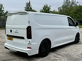 Used 2006 Volkswagen Transporter Commerce White - Interior and Exterior details 5