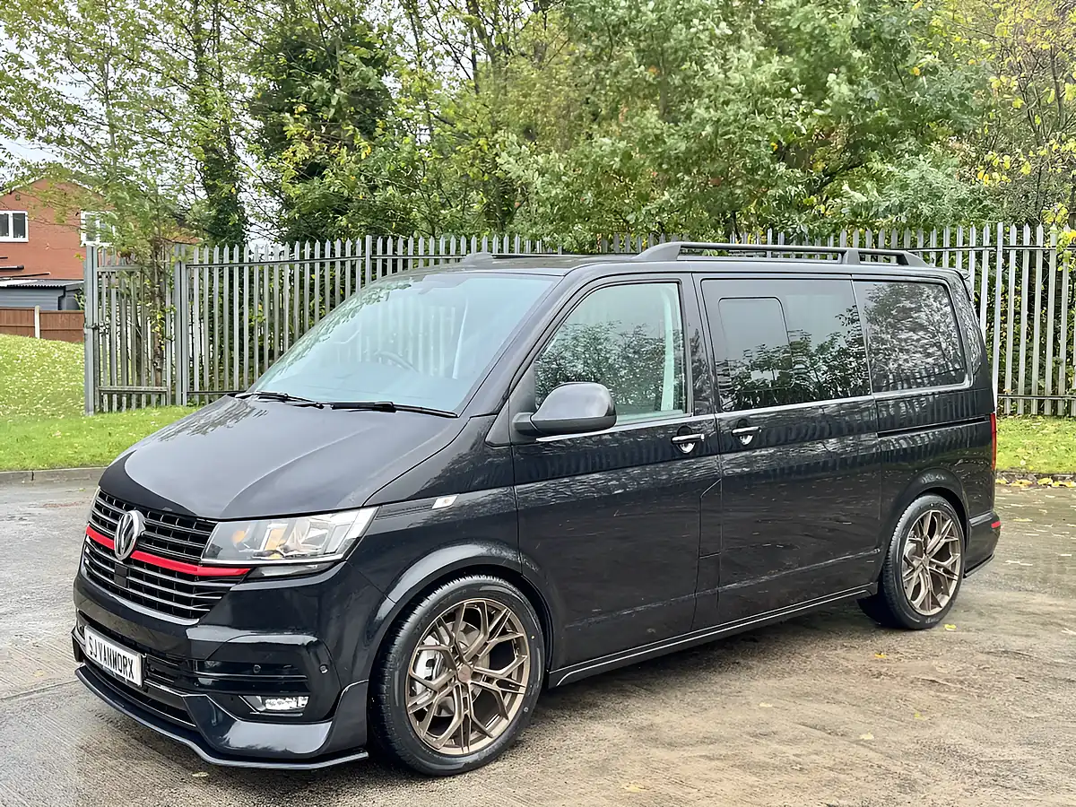 Used 2006 Volkswagen Transporter Kombi Highline Black - Interior and Exterior details 15