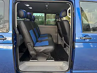 Used 2006 Volkswagen Transporter Shuttle Se Blue - Interior and Exterior details 11