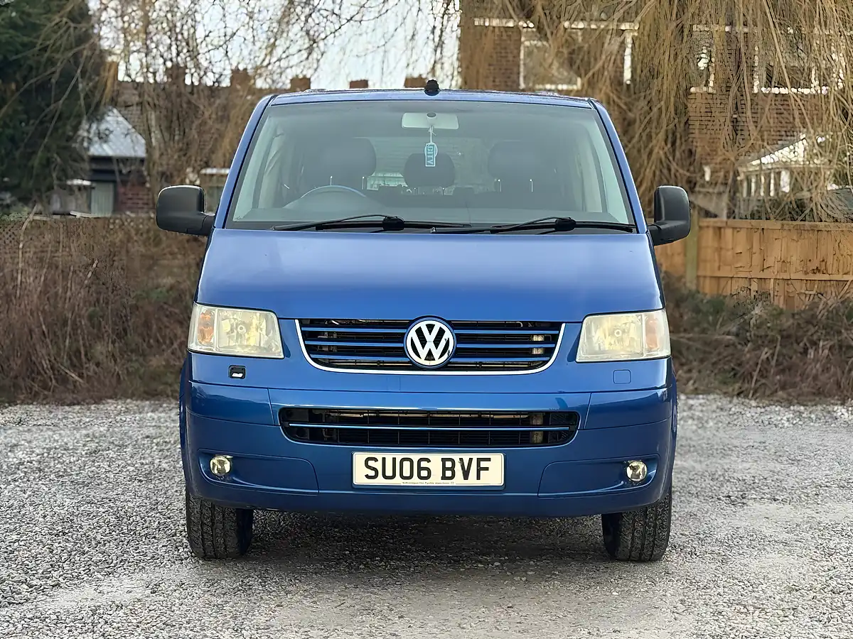Used 2006 Volkswagen Transporter Shuttle Se Blue - Interior and Exterior details 5