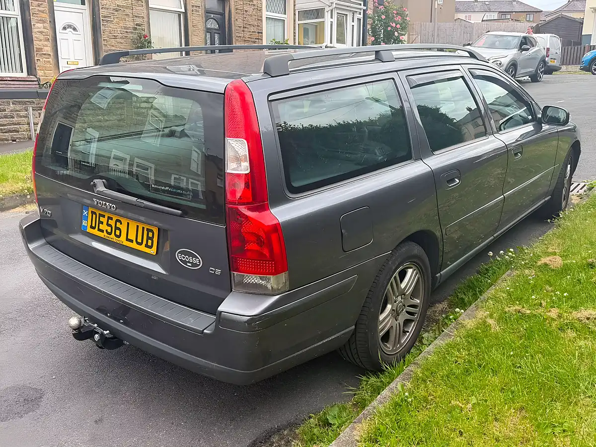 Used 2006 Volvo V70 S Grey - Interior and Exterior details 3
