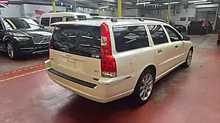 Used 2006 Volvo V70 Se Beige Leather Sunroof White - Interior and Exterior details 18