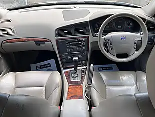 Used 2006 Volvo V70 Se Gold - Interior and Exterior details 4