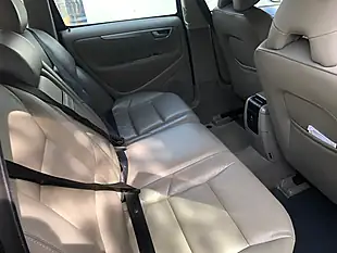 Used 2006 Volvo V70 Se Purple - Interior and Exterior details 5