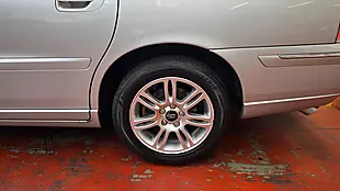 Used 2006 Volvo V70 Se Silver - Interior and Exterior details 18