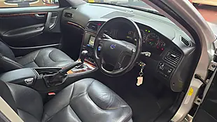 Used 2006 Volvo V70 Se Silver - Interior and Exterior details 7