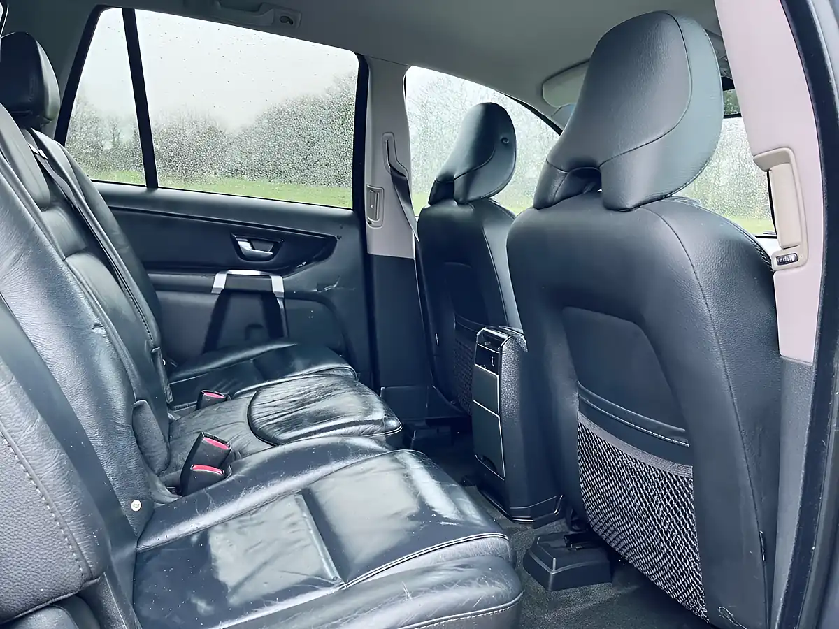 Used 2006 Volvo XC90 Se Grey - Interior and Exterior details 12