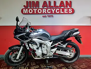 Used 2006 Yamaha FZ6 Fazer Silver - Interior and Exterior details 2
