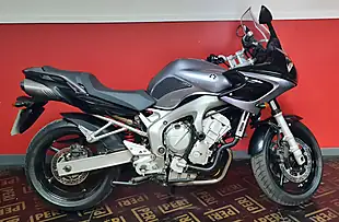Used 2006 Yamaha FZ6 Fazer Silver - Interior and Exterior details 7
