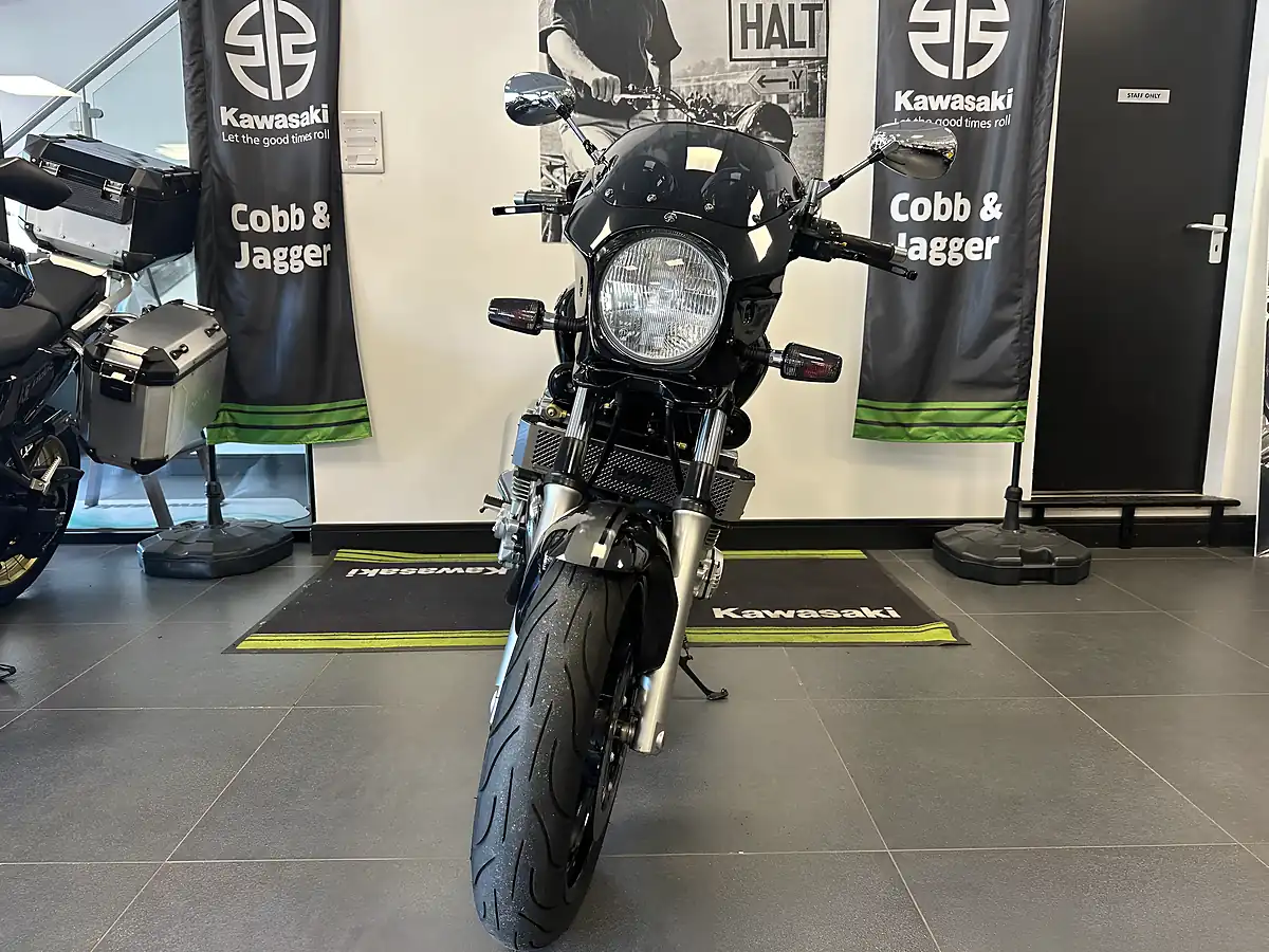 Used 2006 Yamaha XJR1300 Black - Interior and Exterior details 10