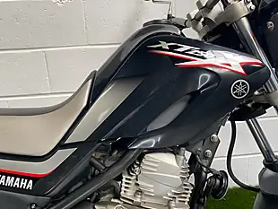 Used 2006 Yamaha XT250 XT250X Black and Silver - Interior and Exterior details 19
