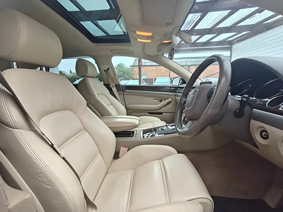 Used 2007 Audi A8 Sport Black - Interior and Exterior details 13