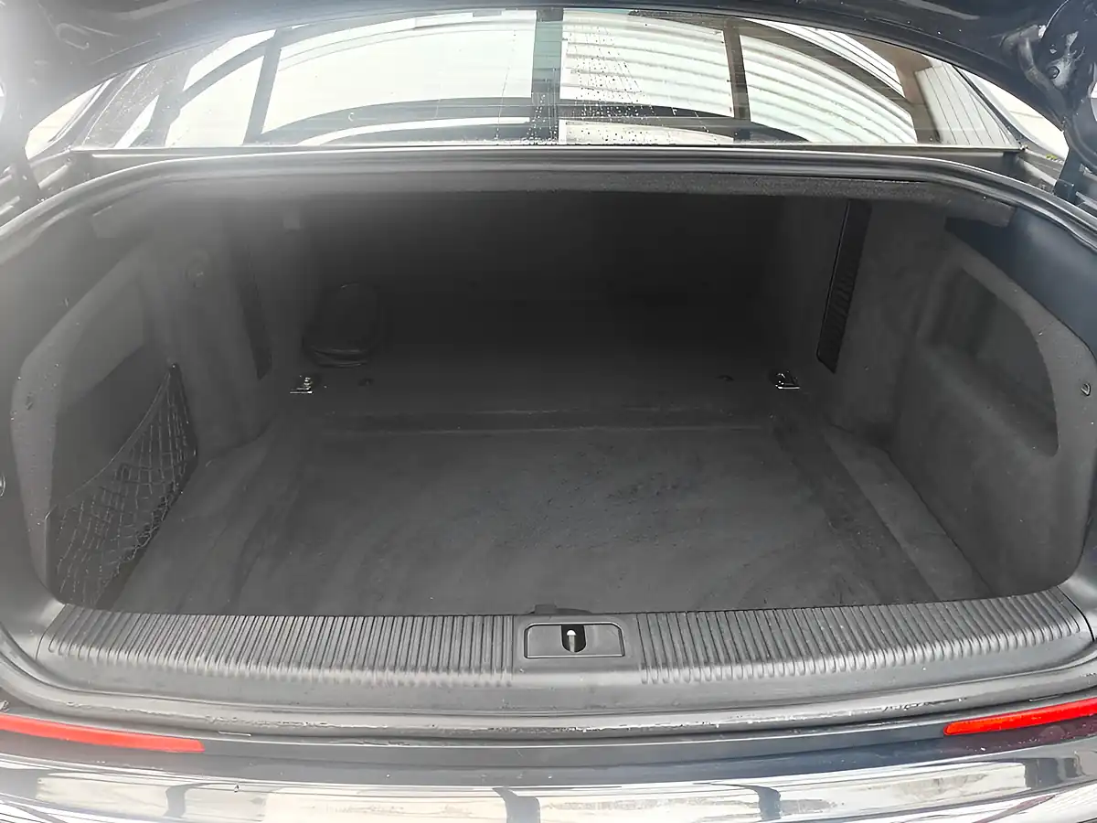 Used 2007 Audi A8 Sport Black - Interior and Exterior details 14