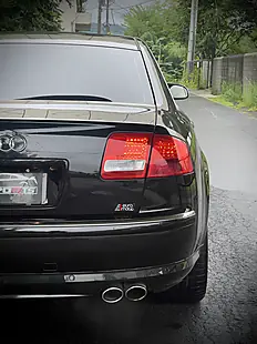Used 2007 Audi S8 Fully Loaded Black - Interior and Exterior details 10