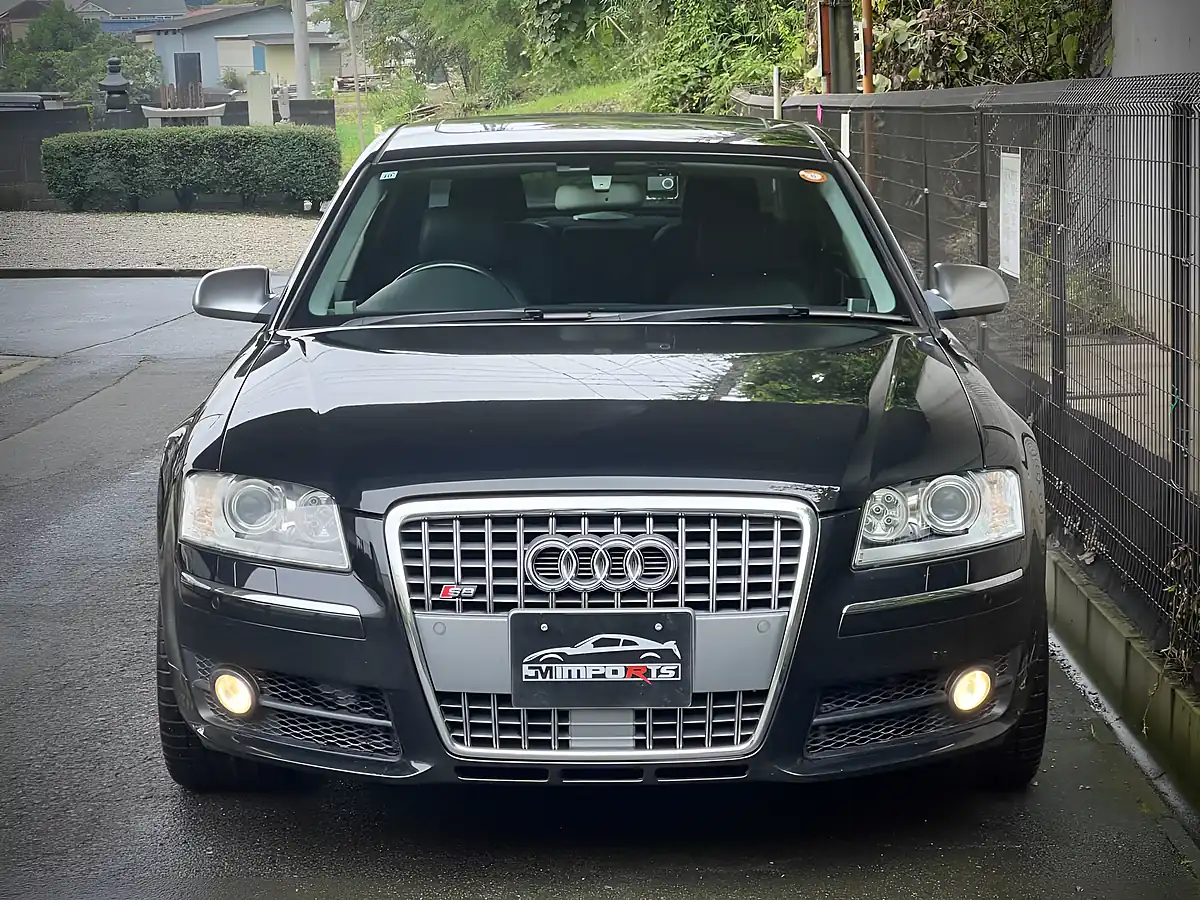 Used 2007 Audi S8 Fully Loaded Black - Interior and Exterior details 9