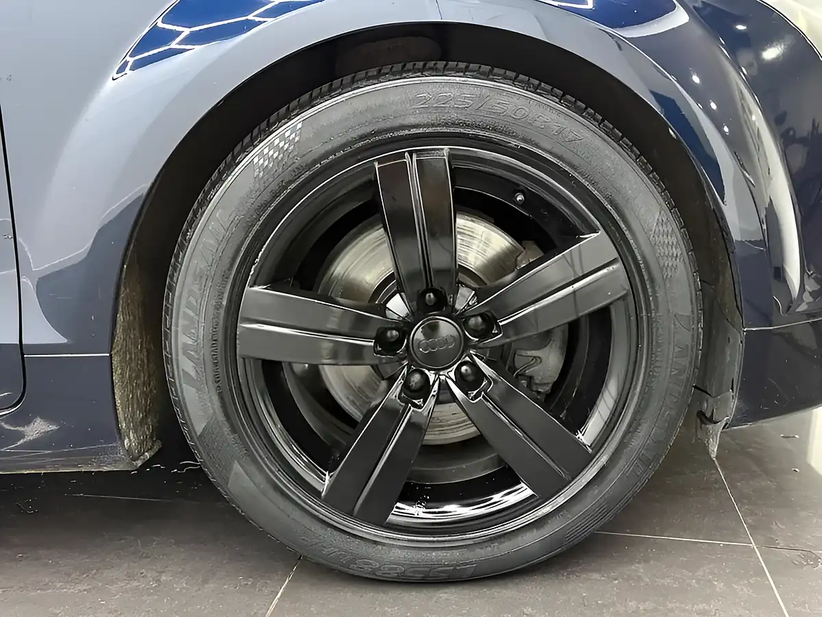 Used 2007 Audi Tt Blue - Interior and Exterior details 12