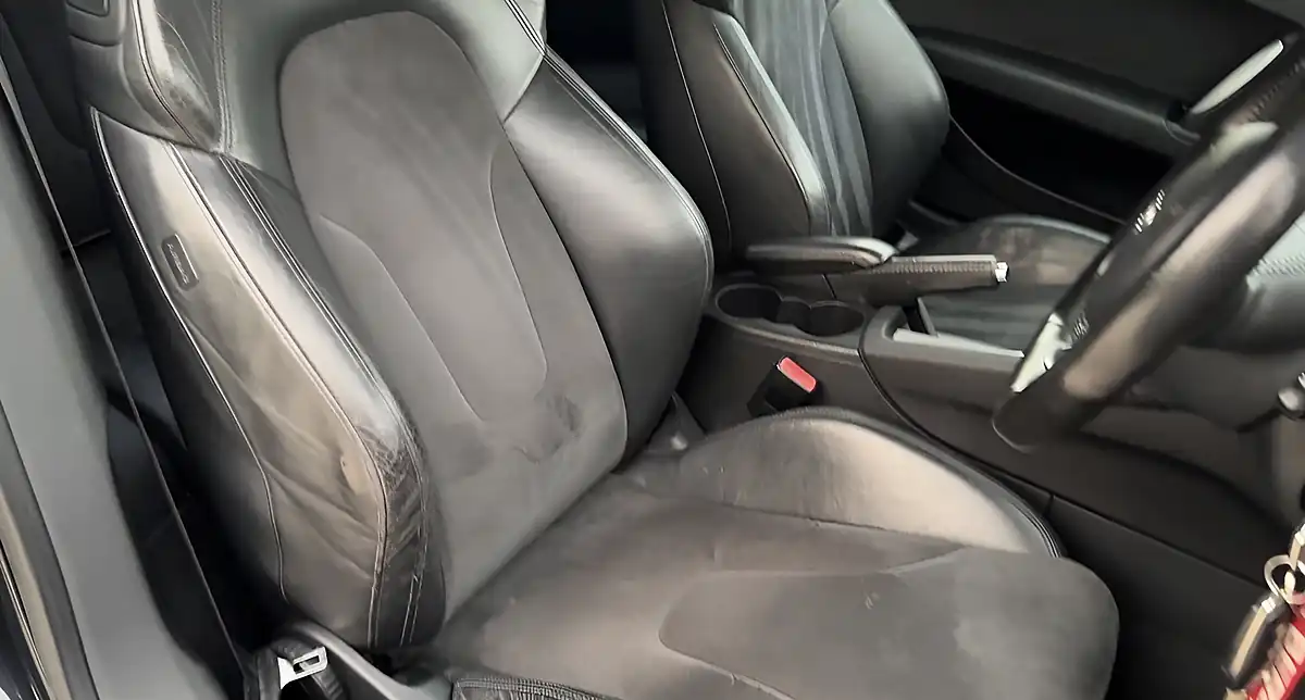 Used 2007 Audi Tt Coupe Black - Interior and Exterior details 11