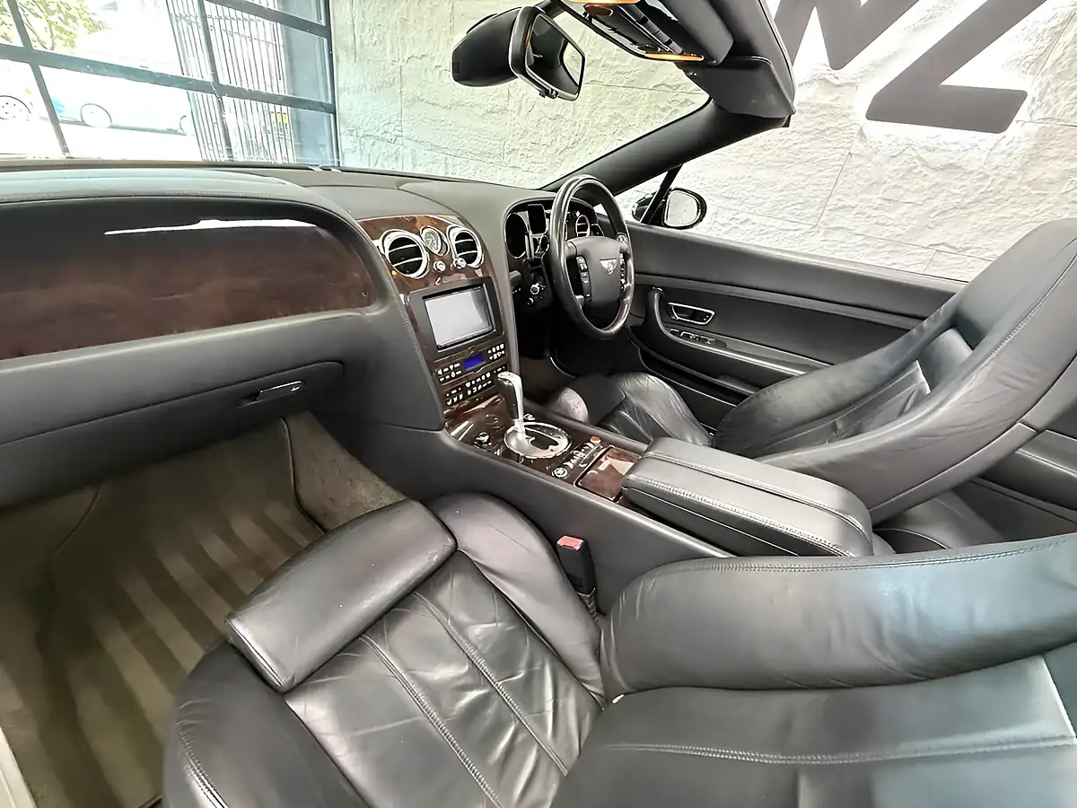 Used 2007 Bentley Continental Gtc Black - Interior and Exterior details 4