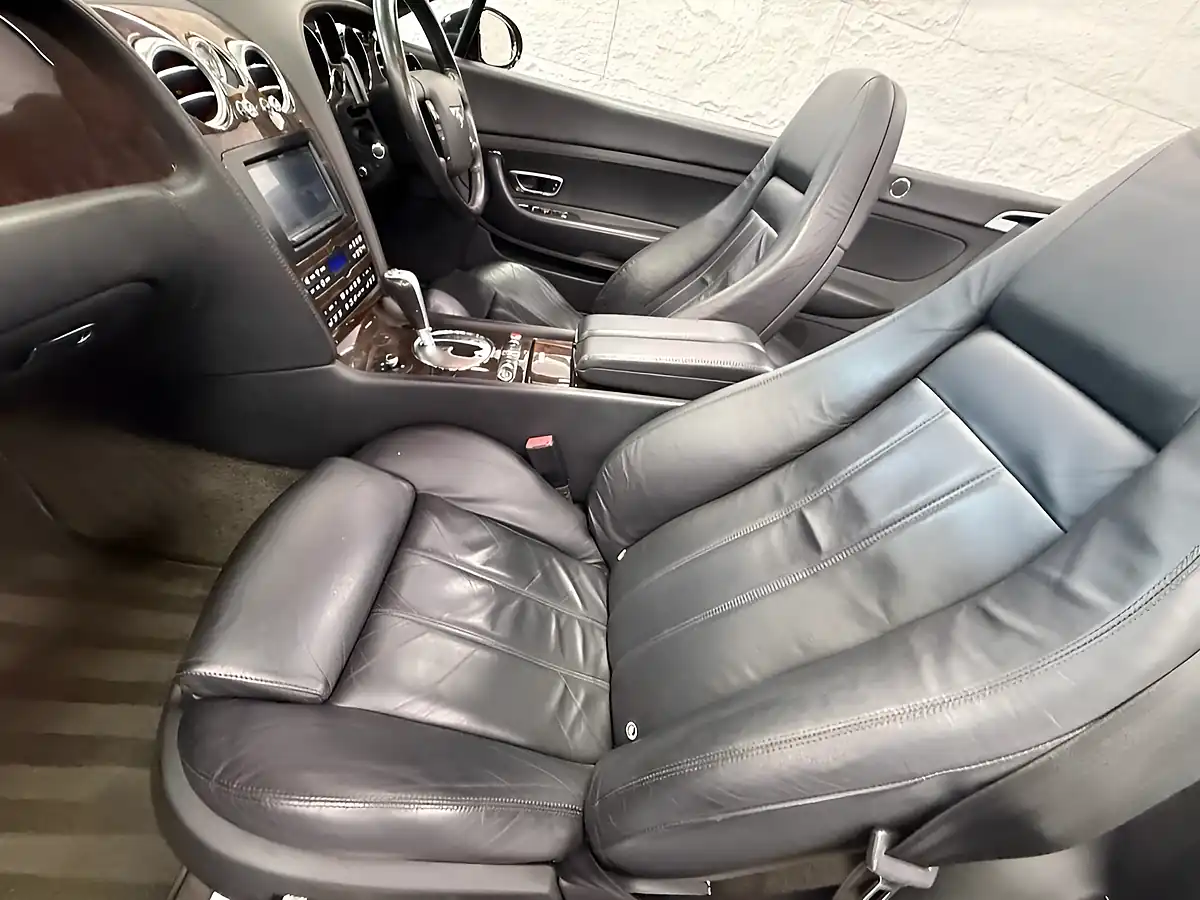 Used 2007 Bentley Continental Gtc Black - Interior and Exterior details 6