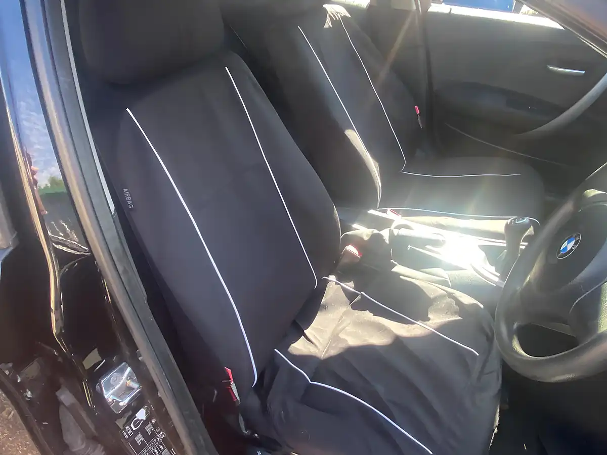 Used 2007 BMW 1 Series Es Black - Interior and Exterior details 12