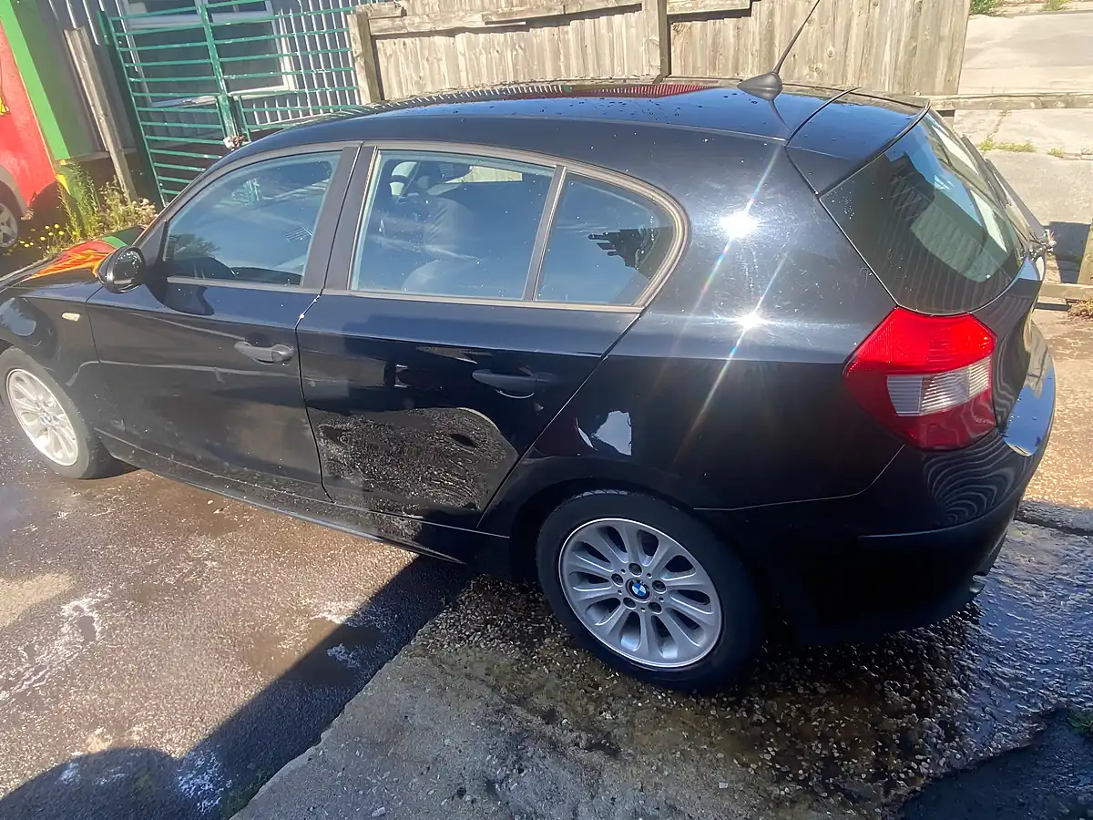 Used 2007 BMW 1 Series Es Black - Interior and Exterior details 5