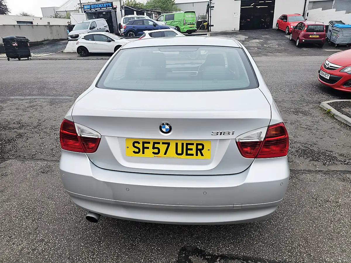 Used 2007 BMW 318i Sport Silver - Interior and Exterior details 3