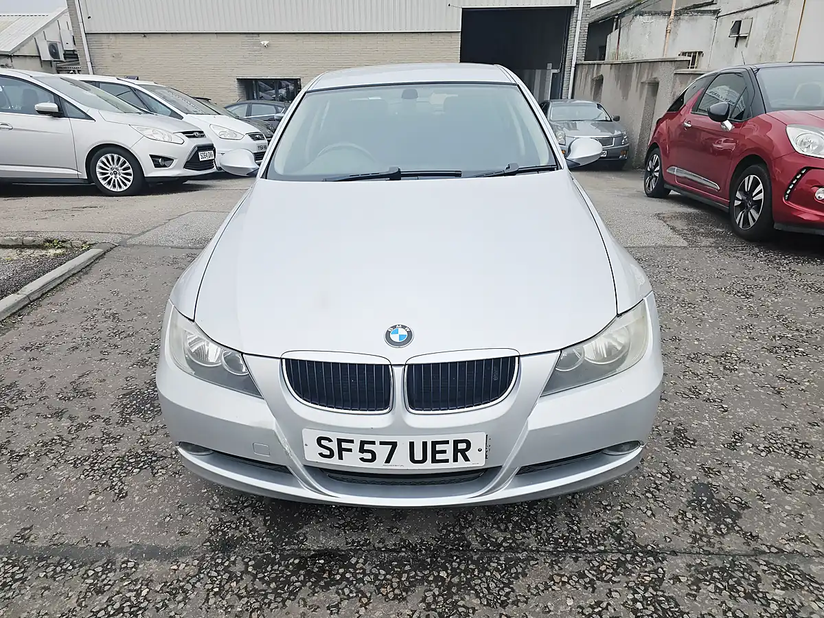 Used 2007 BMW 318i Sport Silver - Interior and Exterior details 6