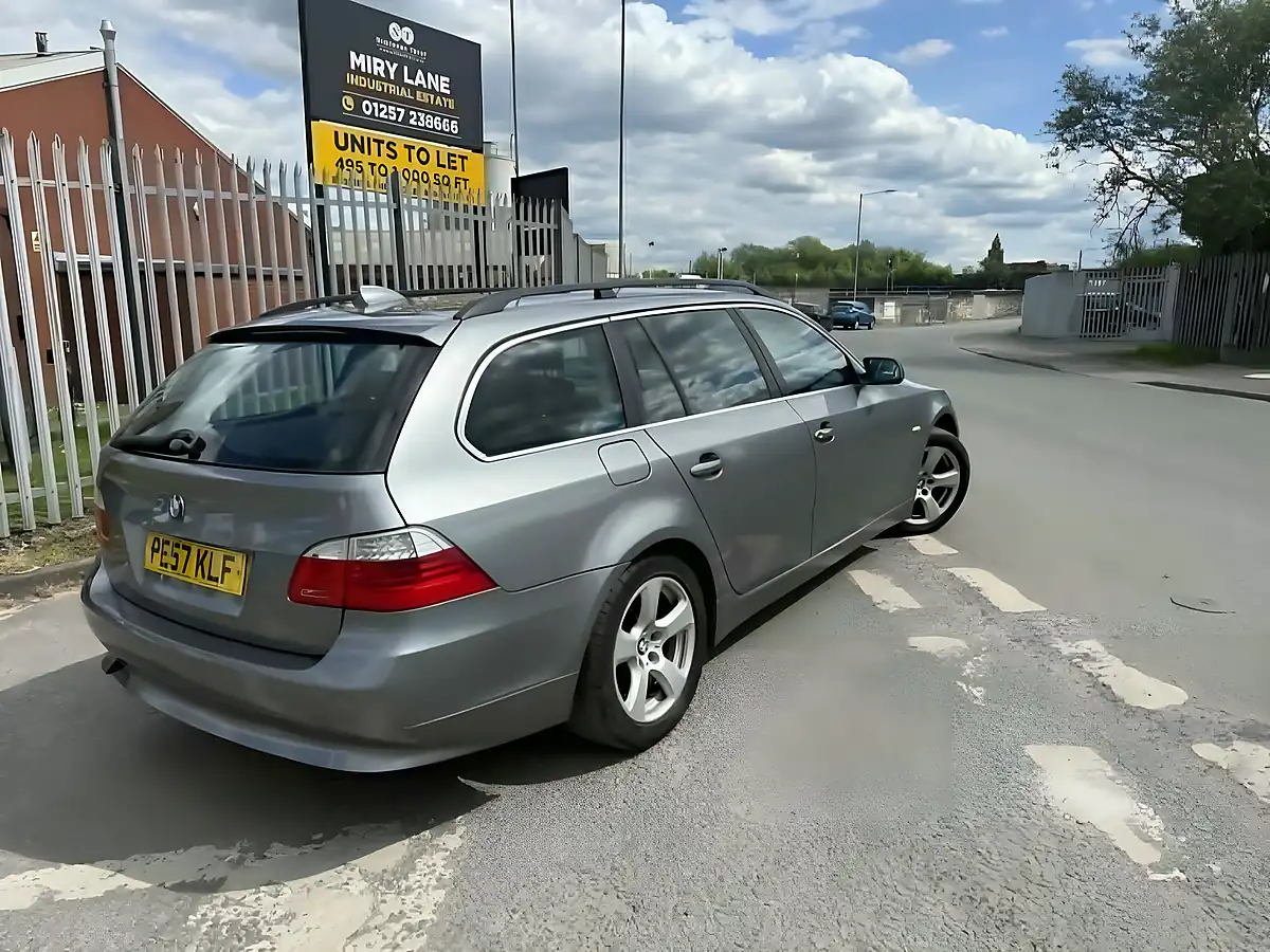 Used 2007 BMW 5 Series Se Touring - Interior and Exterior details 11