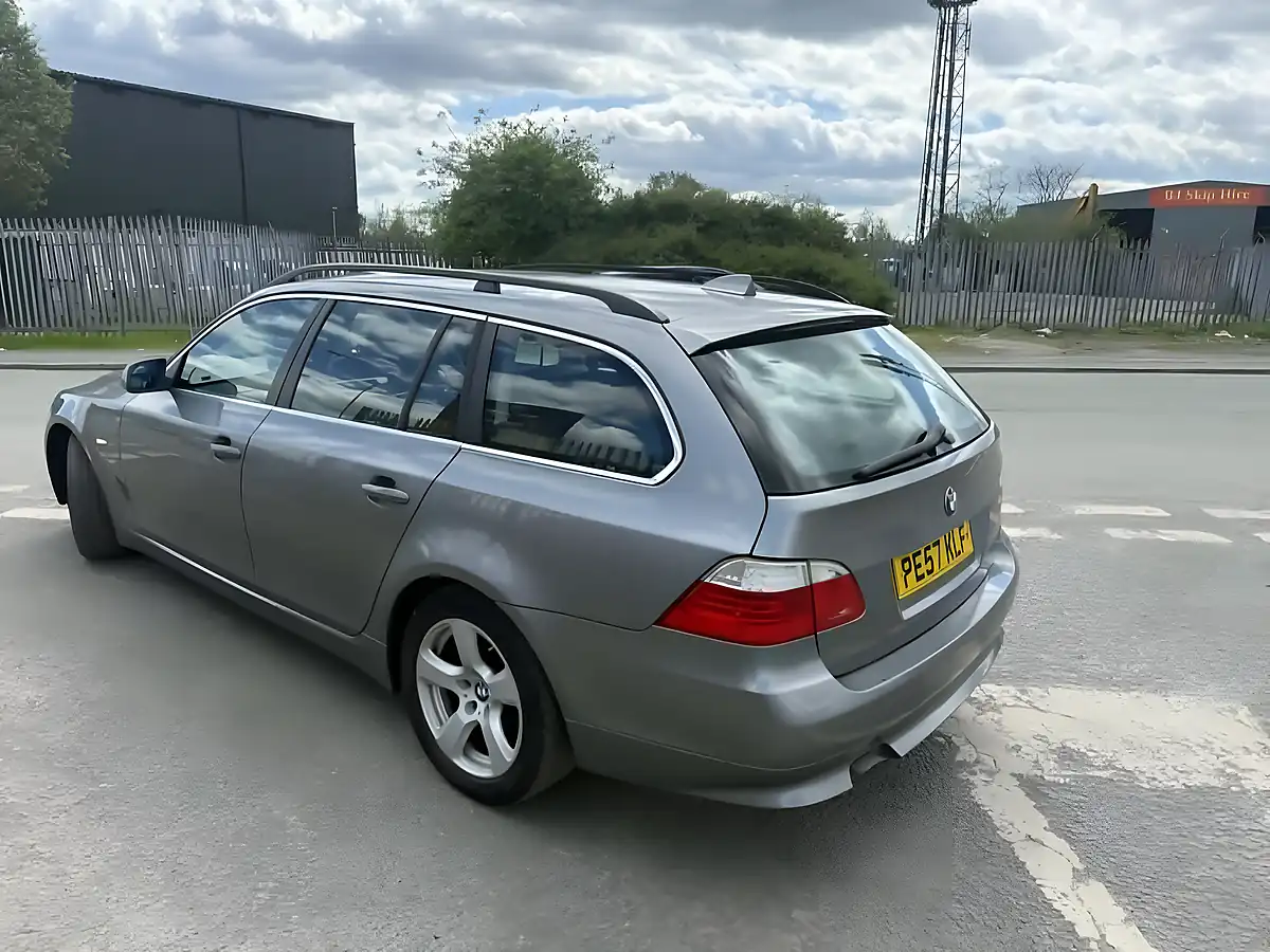 Used 2007 BMW 5 Series Se Touring - Interior and Exterior details 3