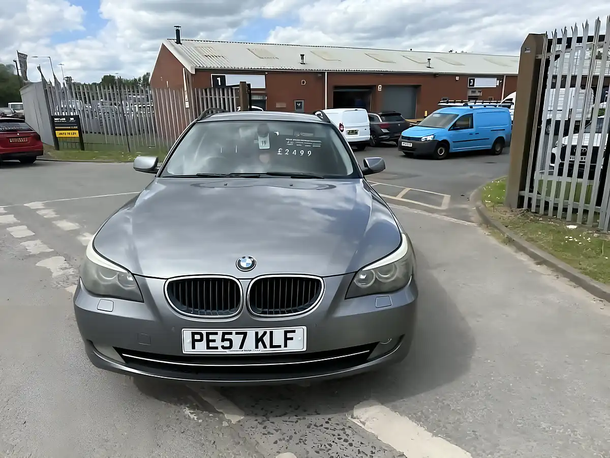 Used 2007 BMW 5 Series Se Touring - Interior and Exterior details 9