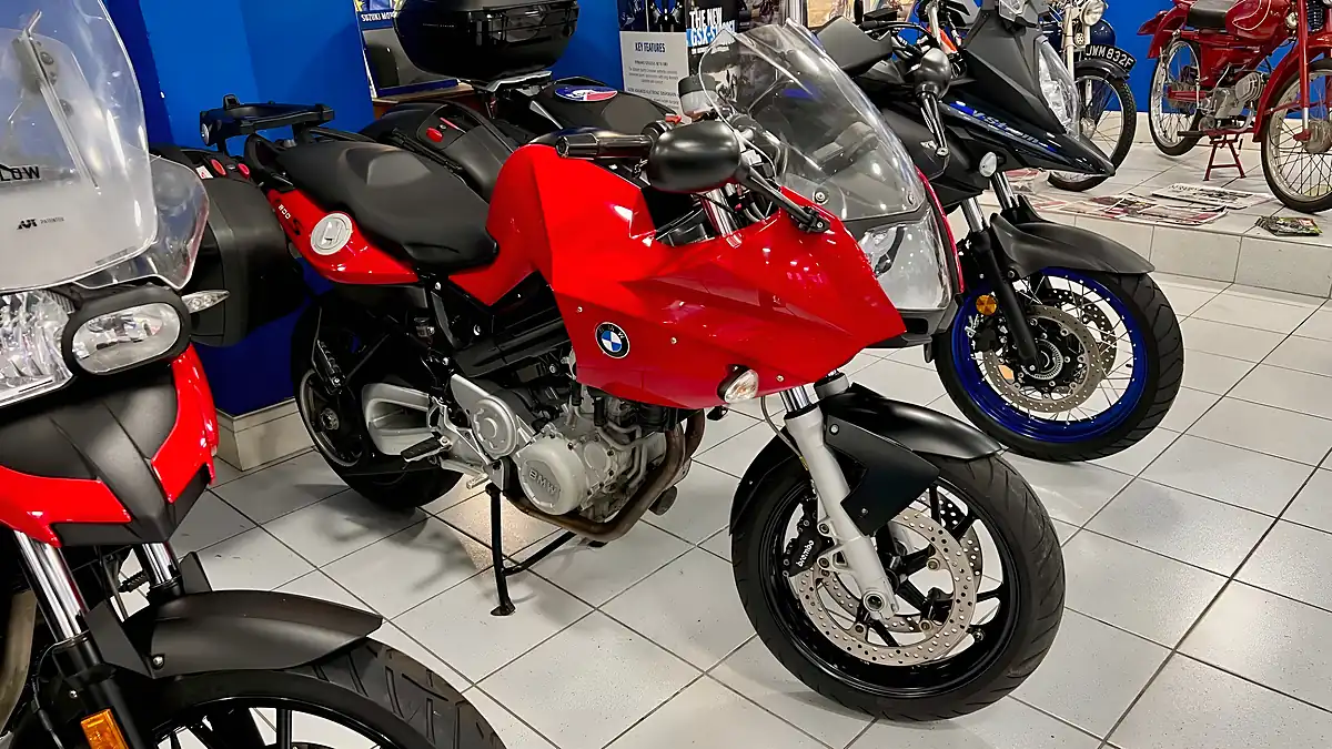 Used 2007 BMW F800 S Red - Interior and Exterior details 2