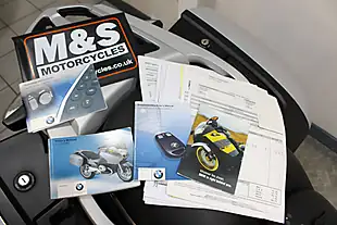 Used 2007 BMW R1200RT Silver - Interior and Exterior details 11